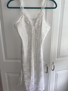 Erika Taylor Vintage lingerie‎ nightgown White Small USA Made